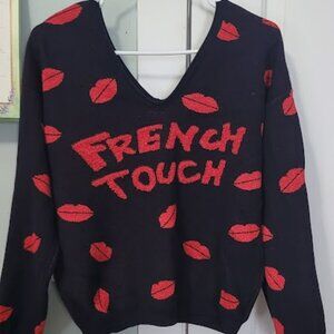 sweat shirt